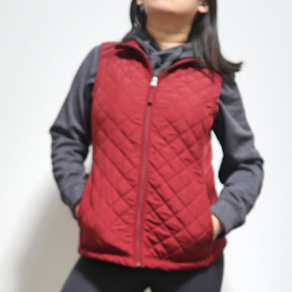 Van Heusen Quilted Zip Up Vest Medium - Picture 2 of 9